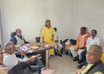 काव्य दीप साहित्य संस्था की रंगोत्सव कवि गोष्ठी।