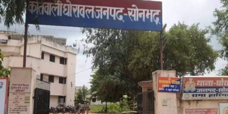 सीओ ने किया अर्दली रूम का निरीक्षण, लंबित विवेचनाओं के निस्तारण के दिए निर्देश।