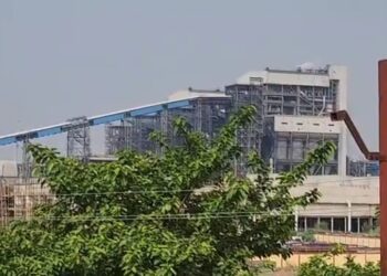 ओबरा सी तापीय परियोजना की 660 मेगावाट क्षमता वाली पहली इकाई का प्रधानमंत्री नरेंद्र वर्चुअल लोकार्पण करेंगे।