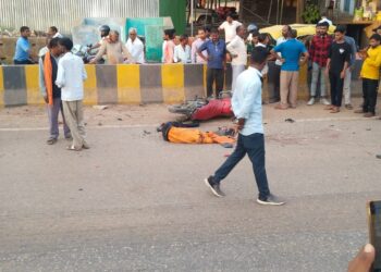 अज्ञात हाइवा ने बाइक सवार को रौंदा, मौत। घर में छाया मातम।