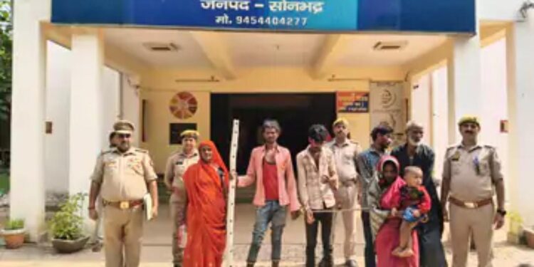 बाबूलाल की लाठी-डंडों से पीट-पीटकर हत्या करने के मामले में एक ही परिवार के 6 आरोपी गिरफ्तार, जेल भेजे।