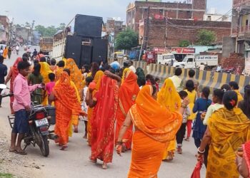 पवित्र श्रावण मास के तृतीय सोमवार को भक्तों ने शिवालयों में किया जलाभिषेक।।