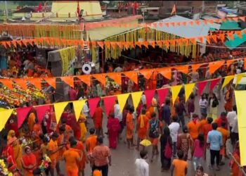 शिवद्वार धाम में उमड़ा कांवड़ियों का सैलाब, दो लाख से ज्यादा श्रद्धालुओं ने किया जलाभिषेक।
