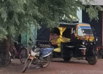 पगिया रोड पर यूरिया का किया जा रहा काला बाजारी करमा, सोनभद्र।।