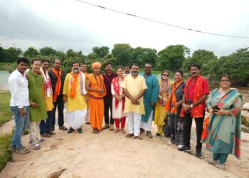सोनभद्र के सांस्कृतिक धरोहरों के संरक्षण हेतु निकाली गई गुप्तकाशी तीर्थायन यात्रा।