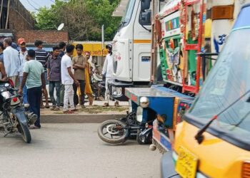तेज़ रफ्तार का कहर…बाइक सवार सिपाही की दर्दनाक मौत!
