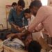 -बेकाबू ट्रक ने सवारियों से भरी ऑटो को मारी जोरदार टक्कर, ऑटो पलटी।