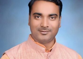भाजपा किसान मोर्चा के जिलाध्यक्ष यादवेंद्र दत्त द्विवेदी ने जनपद में अवैध खनन और परिवहन और जनपद के ट्रक संचालकों और युवाओं के हित में मुख्यमंत्री को लिखा मार्मिक पत्र।