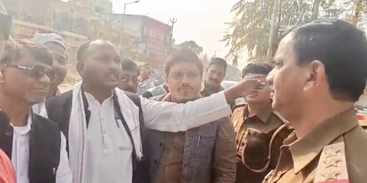 घटनास्थल पर न जाने देना सीधे रूप में लोकतंत्र की हत्या है-रामराज।
