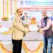 वाराणसी जिला जज ने कमाल अहमद को मित्र की उपाधि से सम्मानित किया।