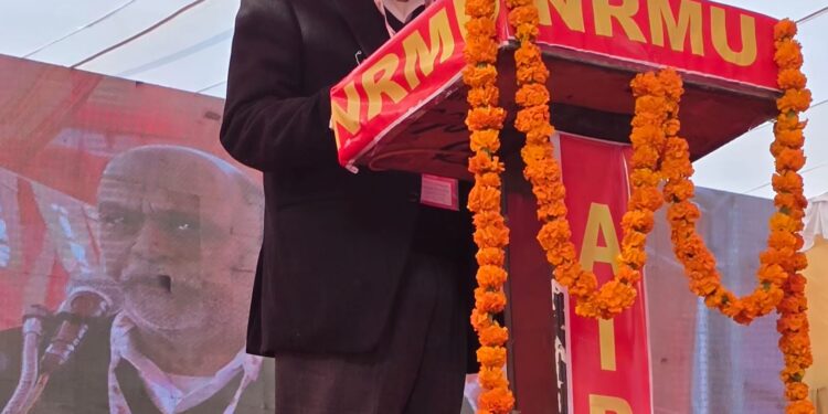 रेलकर्मियों के अधिकारों की सुरक्षा हमारीसर्वोच्च प्राथमिकता – श्रीवास्तव।।