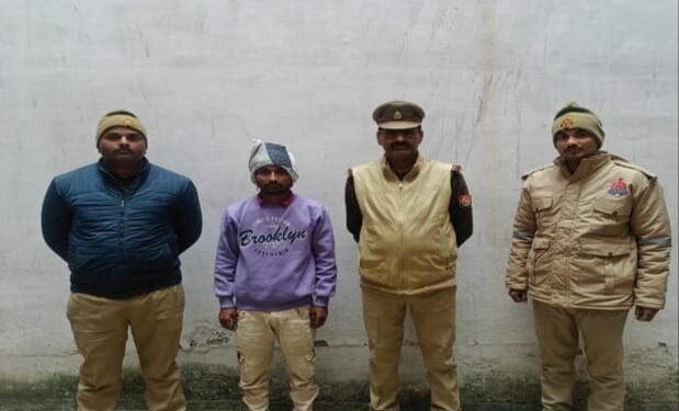दुद्धी पुलिस की बड़ी कार्रवाई: गैंगस्टर एक्ट में वांछित एक अभियुक्त गिरफ्तार, अन्य की तलाश जारी।।