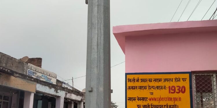 श्रीराम चौक की हाई मास्ट लाइट एक माह से खराब, व्यापारियों ने जताई नाराज़गी ।।