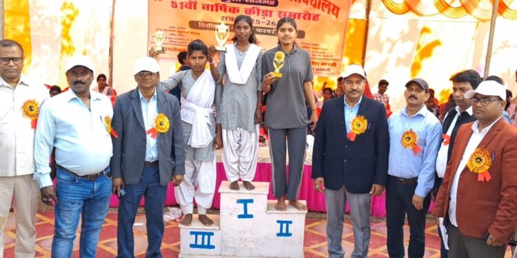 दो दिवसीय 51वें वार्षिक क्रीड़ा समारोह का शुभारम्भ, पहले विभिन्न दौड़ का आयोजन।