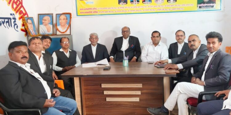 डिस्ट्रिक्ट बार एसोसिएशन सोनभद्र द्वारा डा0 भीमराव अम्बेडकर जी की जयंती धूमधाम से मनाया जायेगा !