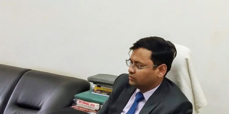 चंदौली में गुरुवार को आजमगढ़, गाजीपुर, वाराणसी, सोनभद्र केअधिकार मित्रों का प्रशिक्षण ।