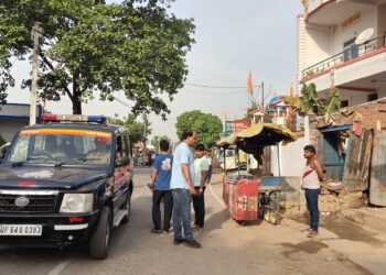 पूर्व जिला मंत्री के घर पर चोरों ने किया हाथ साफ।
