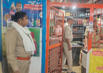 खबर का असर: बीजपुर में आबकारी का बड़ा एक्शन — ‘पत्रकारिता की आड़ में खेल’ पर भी सख्त चेतावनी ।