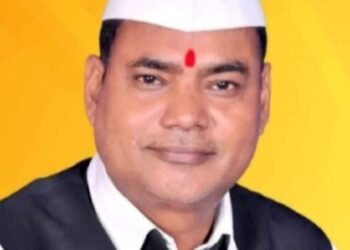“वकीलों पर लाठीचार्ज और चैंबर ध्वस्तीकरण लोकतंत्र पर हमला, सरकार दे मुआवजा — राकेश शरण मिश्र।