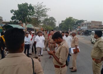 महुली में रास्ता विवाद के समाधान को लेकर प्रशासन सक्रिय।