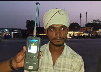 हेलमेट और सीट बेल्ट को लेकर पुलिस सख्त, ड्रिंक एंड ड्राइव में चार वाहन चालकों पर कार्रवाई।