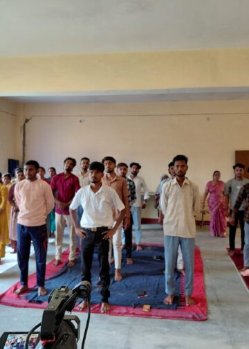 अन्तर्राष्ट्रीय योग दिवस पर आदर्श महाविद्यालय सलखन में योगाभ्यास कार्यक्रम आयोजित किया गया।