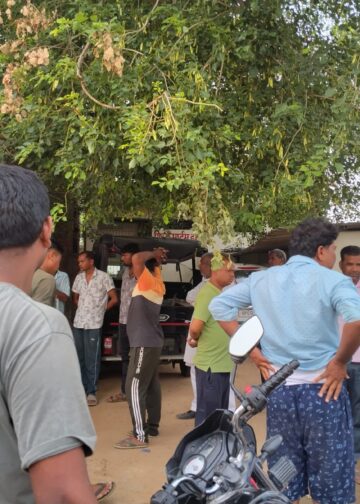 ​सीढ़ियों से पैर फिसलने के कारण बुजुर्ग की गिरकर मौत,