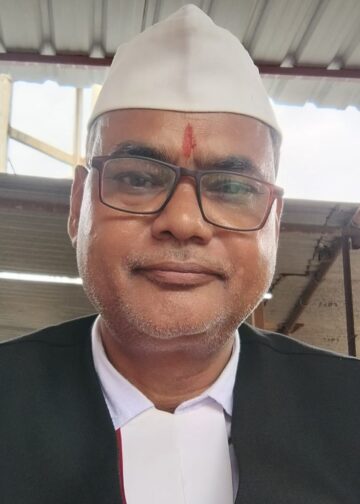 राकेश शरण मिश्र ने मेरठ के एसएसपी के विरुद्ध कठोर कार्रवाई की मांग की।