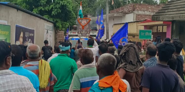 एनटीपीसी रिहंद परिसर में सड़क हादसे का दुखद अंत: इलाज के दौरान निजी सुरक्षा गार्ड की वाराणसी में मौत, कर्मियों में शोक।