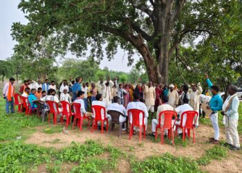बसुहारी, सोनभद्र में जनसंवाद एवं जनचौपाल- अभिषेक चौबे।