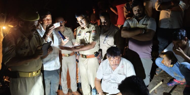 शीशशटोला जंगल में लूट के दौरान फायरिंग, चाकू से हमला।