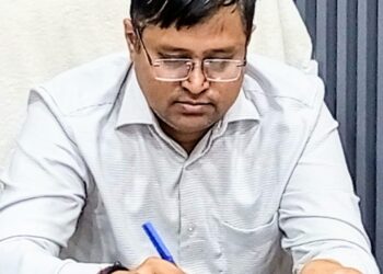 स्वागत कर उप जिलधिकारी के समक्ष सो.बा.ए. ने रखी ज्वलंत समस्याएं ।