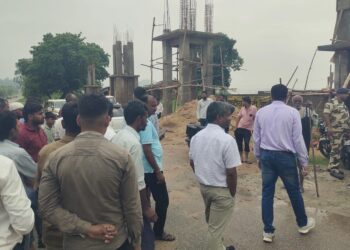 ट्रेन की चपेट में आने से युवक की दर्दनाक मौत ।।