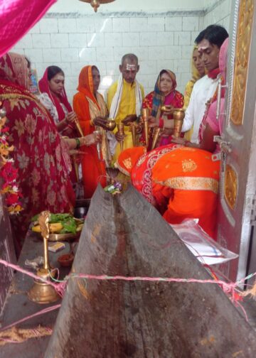 सावन भर चलने वाले रुद्राभिषेक पूजन का पूर्णिमा पर हुआ समापन।
