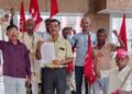 उत्तर प्रदेश में पुलिस द्वारा वामपंथी कार्यकर्ताओं की व्यक्तिगत निगरानी के विरोध में वामदलों का प्रदर्शन।