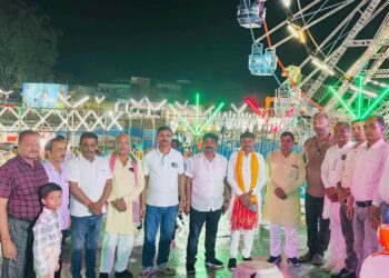 म्योरपुर खेल मैदान में मेले और प्रदर्शनी का हुआ शुभारंभ, झूले और आकर्षक स्टॉल बनेंगे आकर्षण का केंद्र