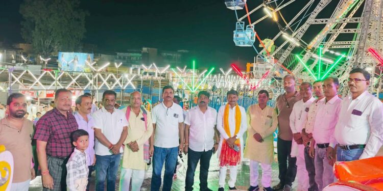 म्योरपुर खेल मैदान में मेले और प्रदर्शनी का हुआ शुभारंभ, झूले और आकर्षक स्टॉल बनेंगे आकर्षण का केंद्र