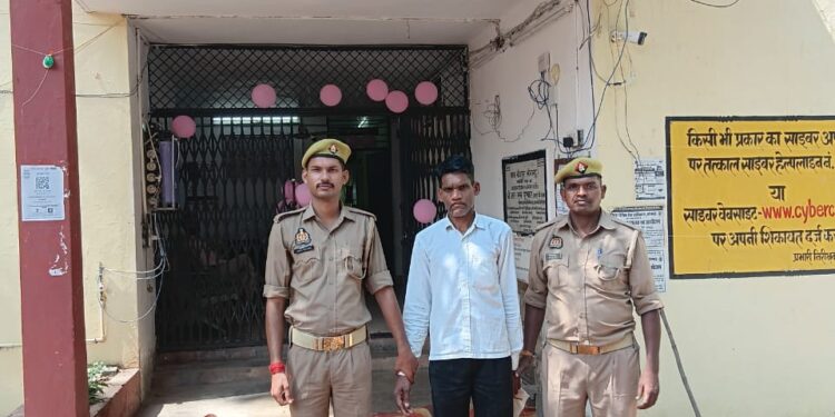 वारंटी की तलाश में दबिश, घर से पकड़ा गया आरोपी ।।
