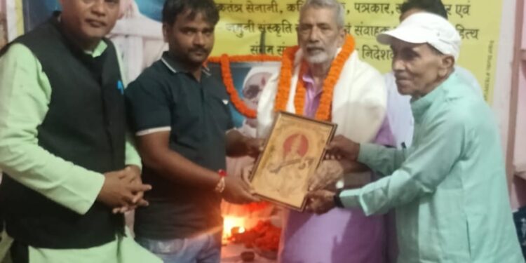 आम आदमी की आवाज थे योगेश शुक्ला -ओम प्रकाश त्रिपाठी।