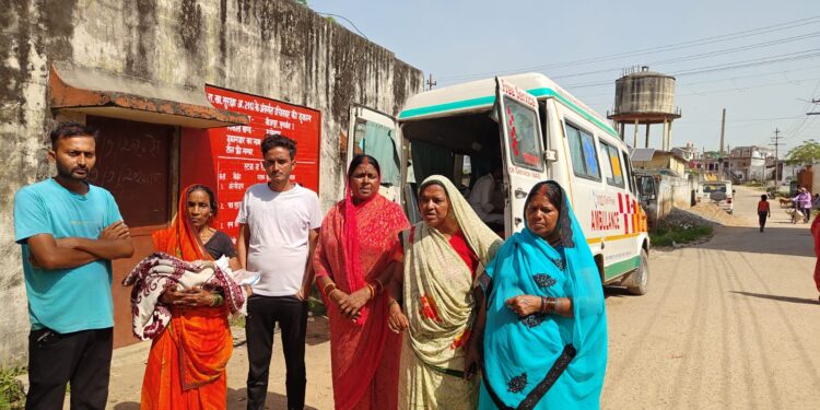 प्रसव के बाद नवजात की मौत, परिजनों ने लगाया लापरवाही का आरोप।