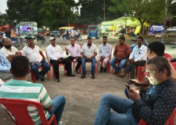 मुकुट पूजन के साथ भव्य रामलीला का मंचन।