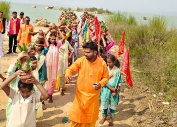 51 कन्याओं ने निकाली भव्य कलश यात्रा, श्रद्धालुओ ने उत्साहपूर्वक भाग लिया।