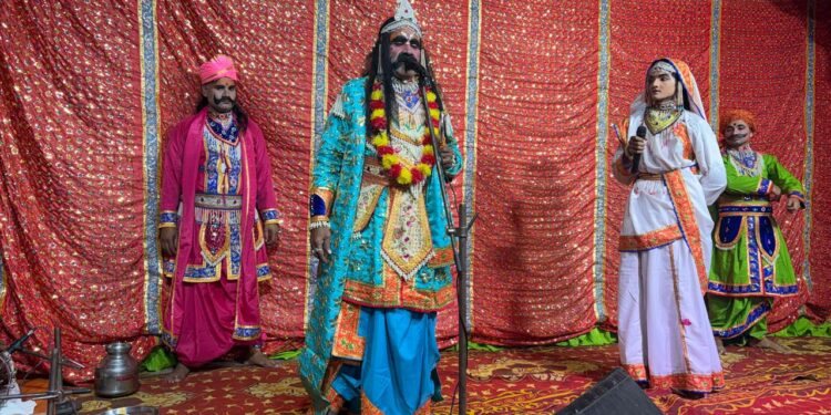 मीरा की अटूट भक्ति के आगे झुका राजसत्ता का अहंकार, कृष्ण लीला देख भावविभोर हुए दर्शक ।।