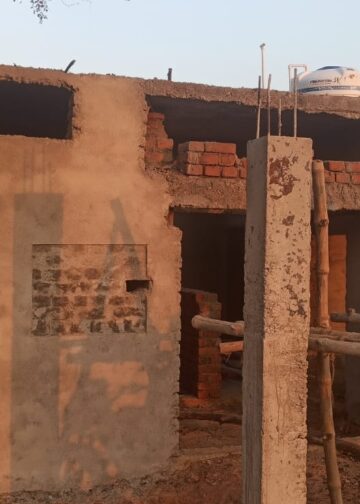 शौचालय अधूरे, भुगतान पूरे: दुद्धी ब्लॉक के धनौरा गाँव में सरकारी योजना का मखौल, जिम्मेदार मौन।
